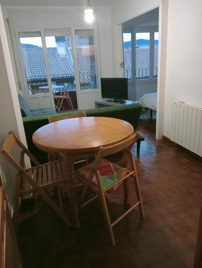 Luminoso, Centrico Y Silencioso Apartamento Хака Экстерьер фото